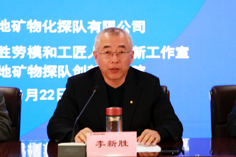 281769594615420416.jpeg 2.jpg